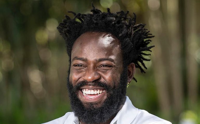 Douglas Silva é confirmado na quinta temporada de &#8216;Sob Pressão&#8217;