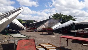 toldos no chão