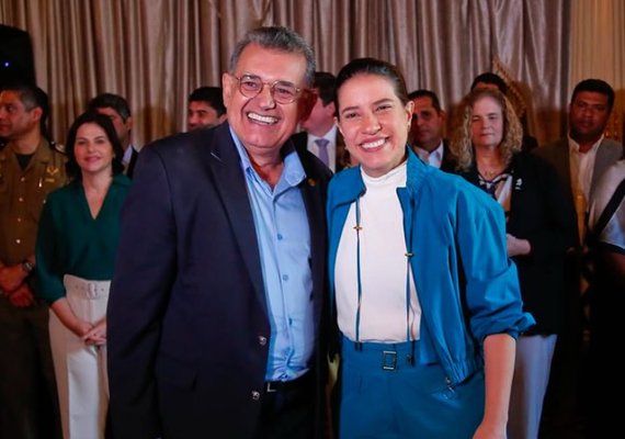 Ex-aliado de João Campos integra gestão de Raquel Lyra na Educação em PE