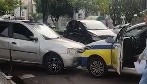 Motorista abandona carro com mulher e crianças após perseguição da SMTT em Aracaju