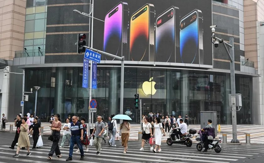 Apple planeja enviar mais iPhones da Índia para os EUA como possível solução para tarifas
