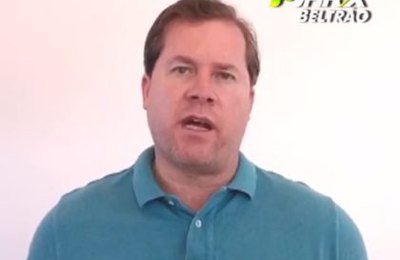 Marx Beltrão defende pleitos de taxistas, motoristas de Uber e de Vans que fazem transporte intermunicipal