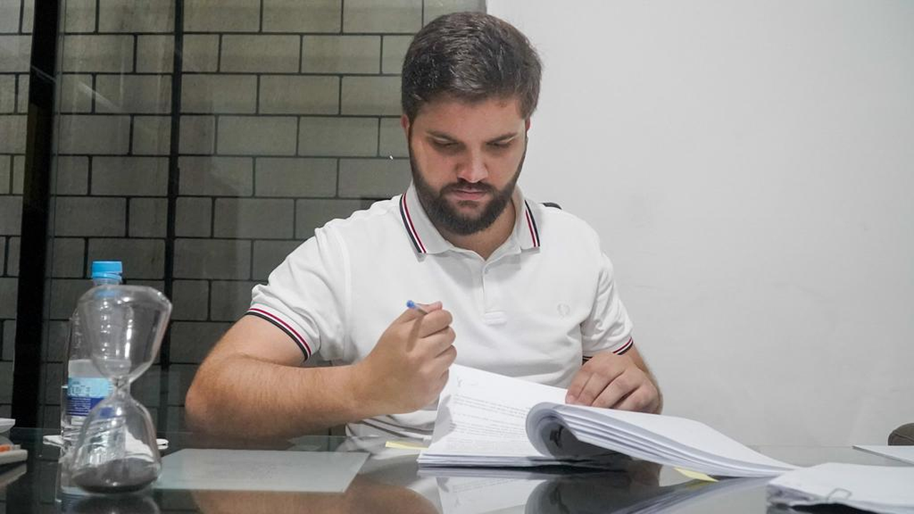 Prefeito Lucas Santos anuncia mudanças no comando de três secretarias
