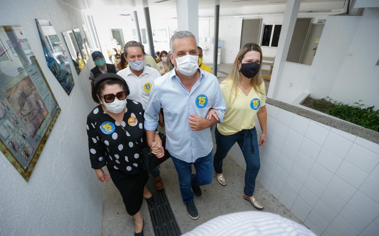 “Cada experiência, cada abraço, cada oração me fazem afirmar que tive a maior vitória da minha vida”, diz Alfredo ao votar