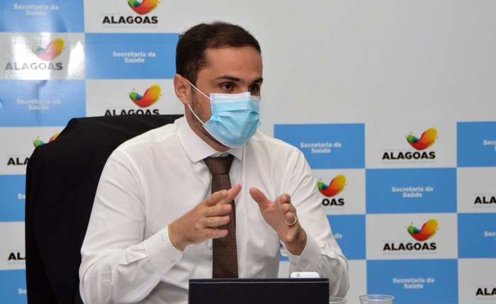 Alexandre Ayres comunica restrições no atendimento do HGE