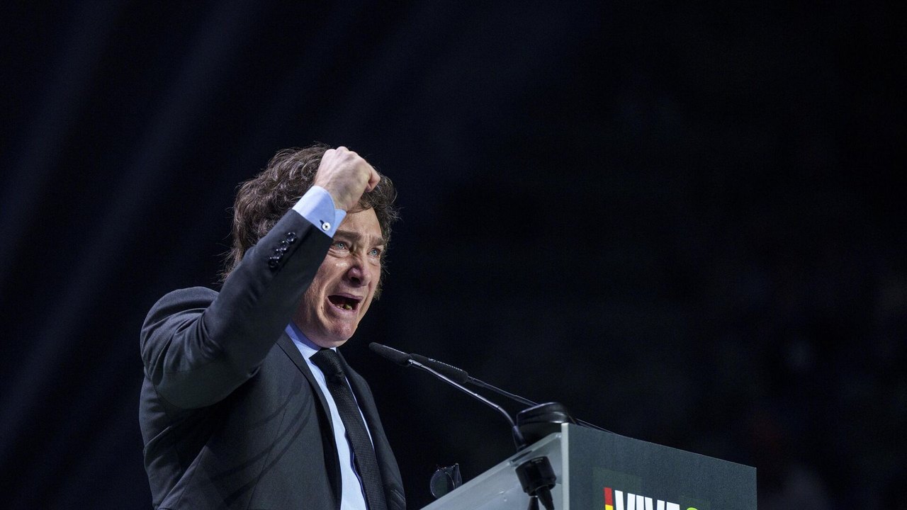 Mídia: economia da Argentina sai da recessão, mas desafios do governo de Javier Milei permanecem