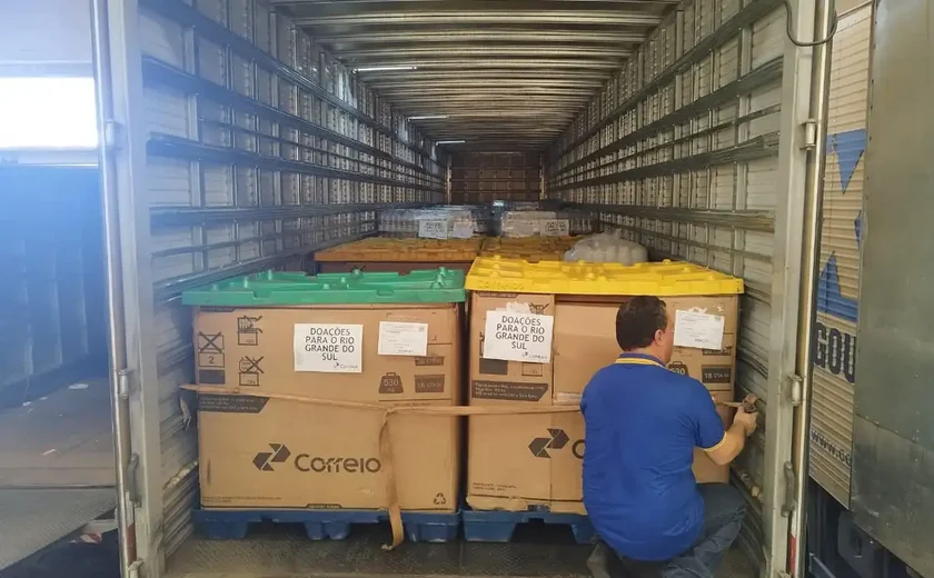 Correios arrecadam mais de 15 mil toneladas de donativos aos gaúchos