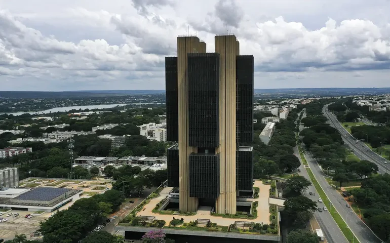 Banco Central sinaliza previsão de novo aumento da taxa Selic