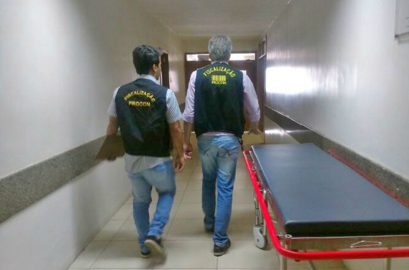 Procon Arapiraca realiza fiscalização em hospitais particulares da cidade