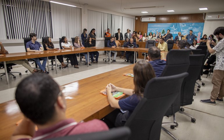 Serviços da Prefeitura de Maceió são apresentados a servidores da Câmara de Vereadores da capital