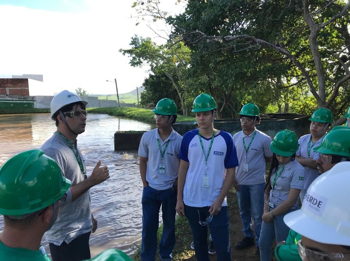 Verde Alagoas forma jovens aprendizes em operador de ETA