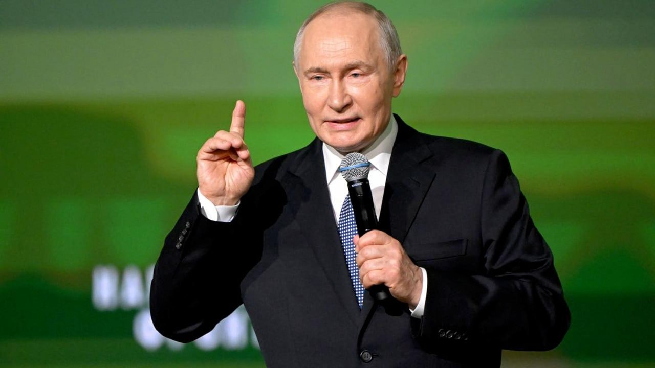 Rússia moderniza suas Forças Armadas e alcança novos resultados na indústria de defesa, diz Putin