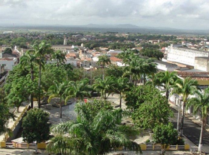 Palmeira dos Índios comemora 127 anos de Emancipação com desfile cívico