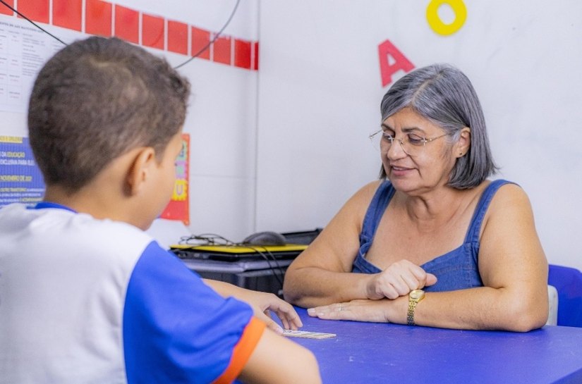Evento reúne professores e diretores para troca de experiências sobre práticas inclusivas