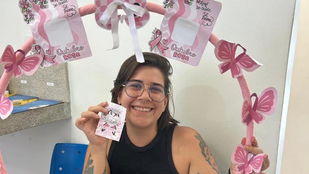 Hemoal conscientiza doadoras de sangue e pacientes hematológicas contra o câncer de mama