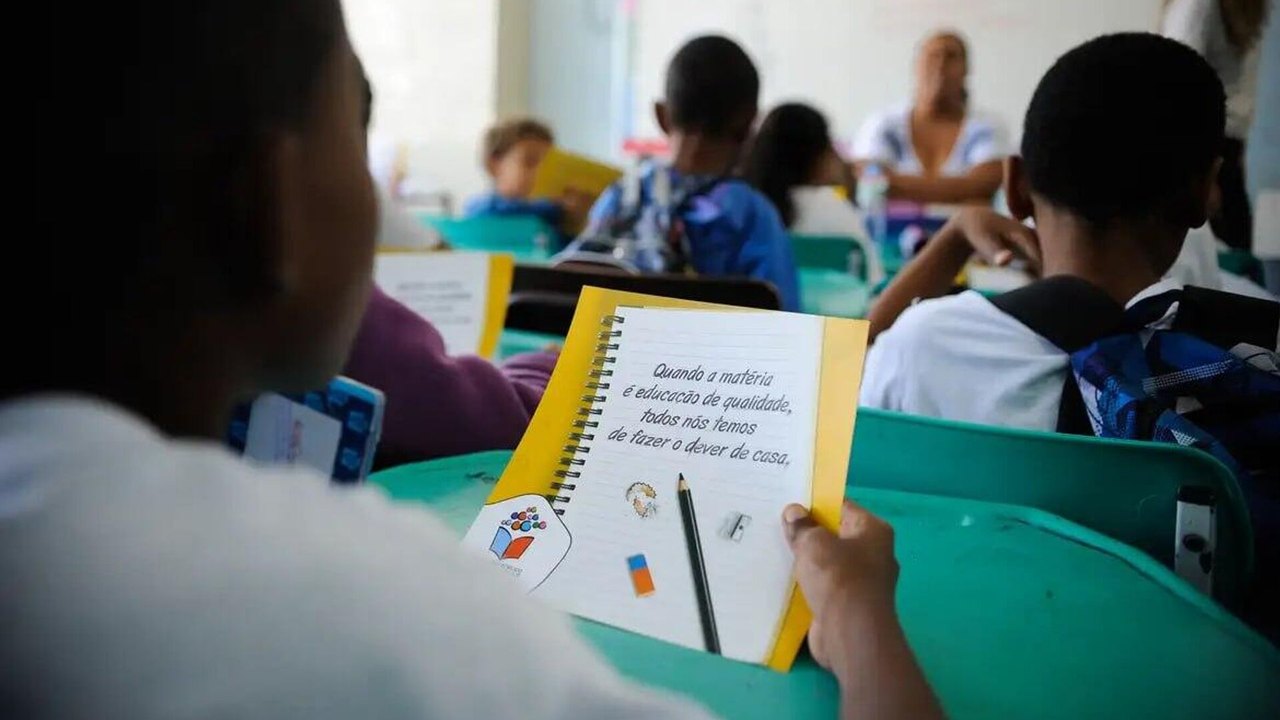 Investimento federal em crianças e adolescentes dobra, mas segue abaixo de 2,5% do PIB