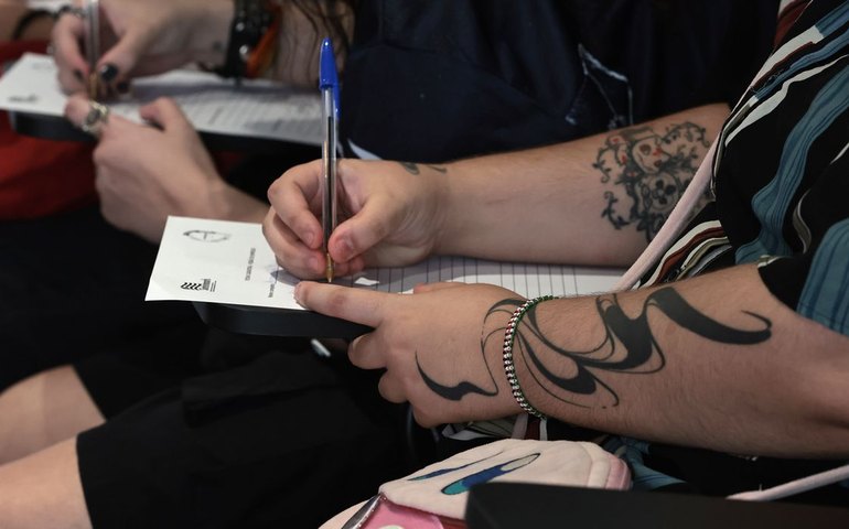 Jovem Aprendiz contrata mais de 57 mil jovens entre janeiro e abril