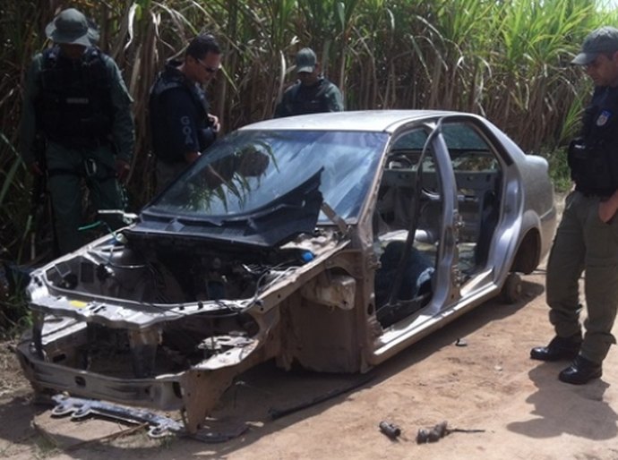 Grupamento Aéreo descobre desmanche de carros na Forene