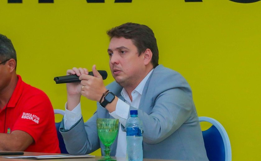 CGM participa de encontro estratégico com dirigentes municipais de educação