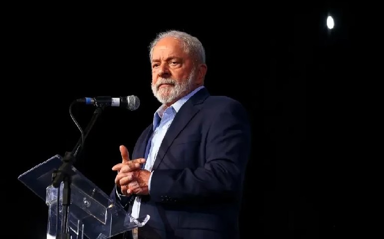 Lula sanciona lei que cria o Dia Nacional do Candomblé