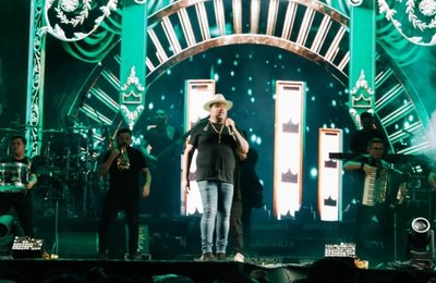 Festa de 66 Anos de Campo Alegre reúne milhares de pessoas para os shows de Pagode do GS, Fernandinha e Rey Vaqueiro