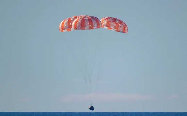 Artemis II: astronautas relatam emoções e aprendizados após missão à Lua