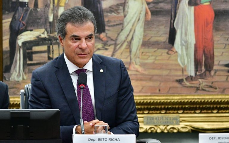 Beto Richa vai presidir a Comissão de Indústria, Comércio e Serviços