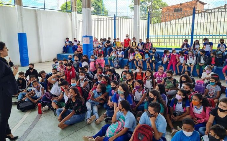 Projeto &#8216;Parque nas Escolas&#8217; retoma atividades em instituição no bairro do tabuleiro