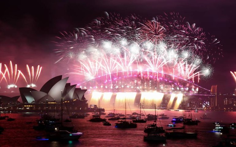 Países da Oceania e da Ásia comemoram a chegada de 2022