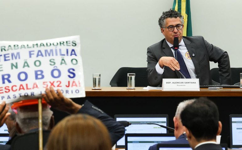 Câmara instala comissão para analisar PEC do fim da escala 6X1