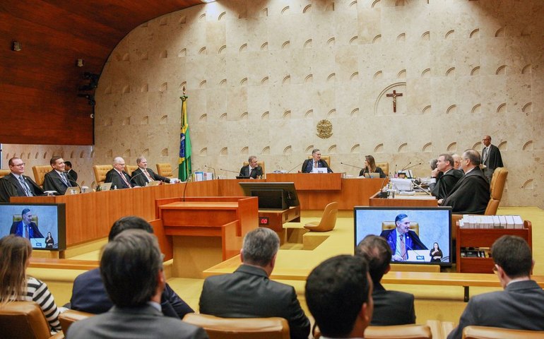STF suspende sessão sobre responsabilização das redes sociais 