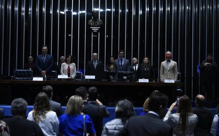 Senado celebra o Dia Nacional da Imunização