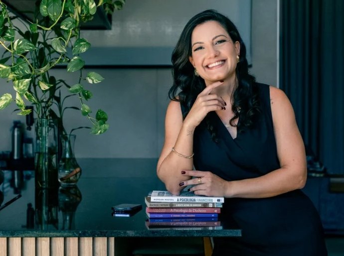 Pesquisa aponta: só 9% das famílias percebem que devem gastar menos do que ganham