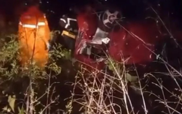 Três mortos em colisão na BR-316 em Cacimbinhas voltavam de um culto evangélico