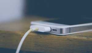 iphone-carregador-06092022085351568