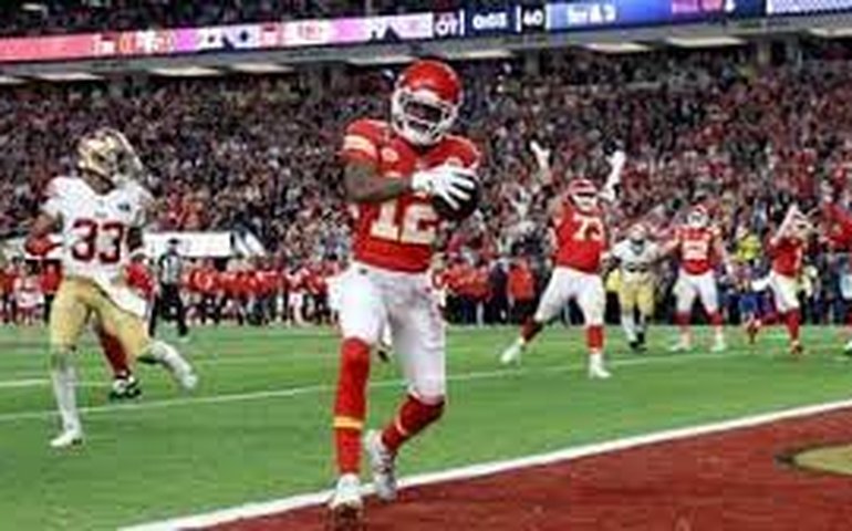 Kansas City Chiefs tem comemoração do Super Bowl interrompida por tiroteio