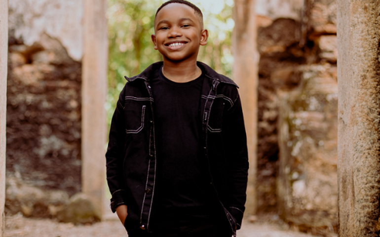 Aposta mirim da MK, Isaque Martins sobe novo single