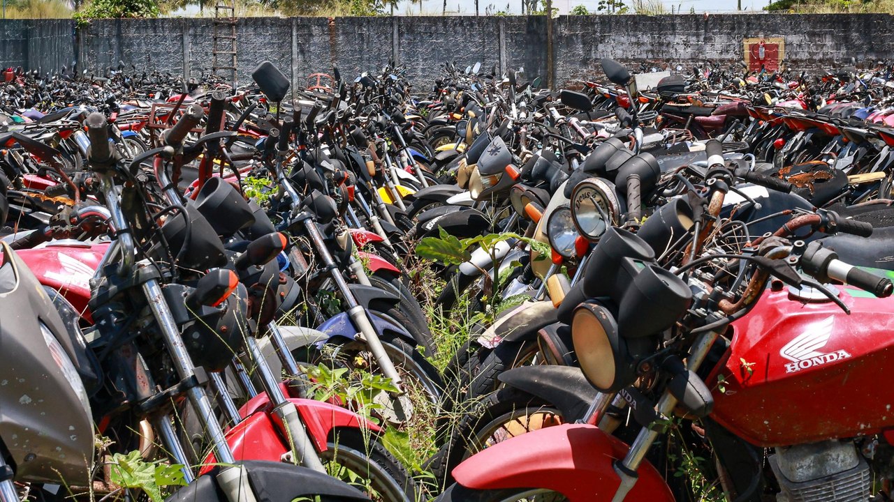 Detran Alagoas realiza leilão de mais de 4 mil veículos inservíveis em julho