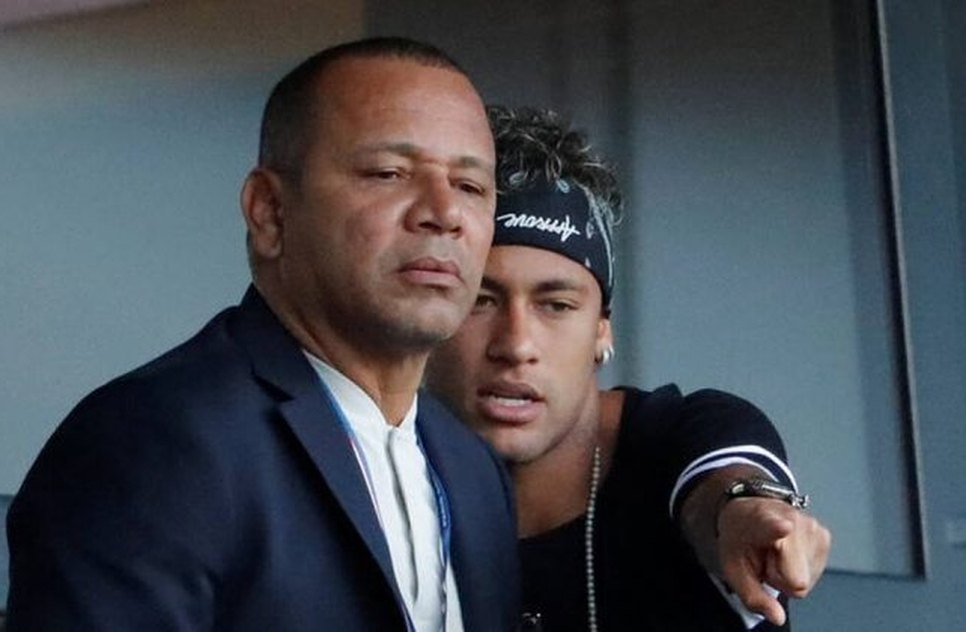 Pai e empresário de Neymar atacam jornal que publicou pedido do filho de sair do PSG / Foto: Foto: Redes Sociais/ Reprodução