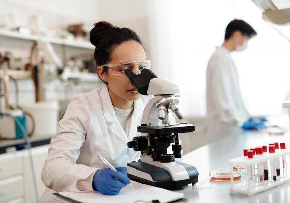 Governo de Alagoas lança nesta segunda-feira editais para 180 bolsas de pós-graduação