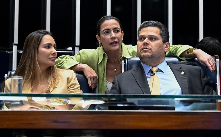 Senado pode votar na terça inclusão da misoginia entre crimes de preconceito