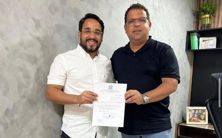 Chrystian Vera Cruz toma posse na Secretaria de Cultura de Satuba