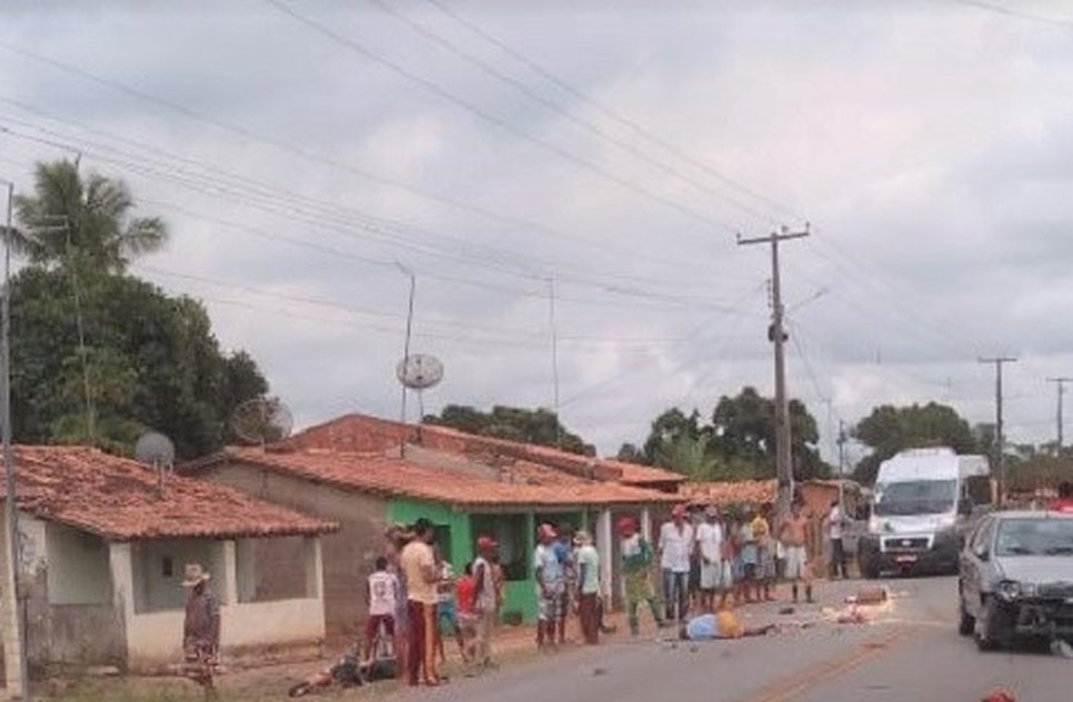 Motociclista é arremessado e morre após colisão / Foto: Reprodução/internet