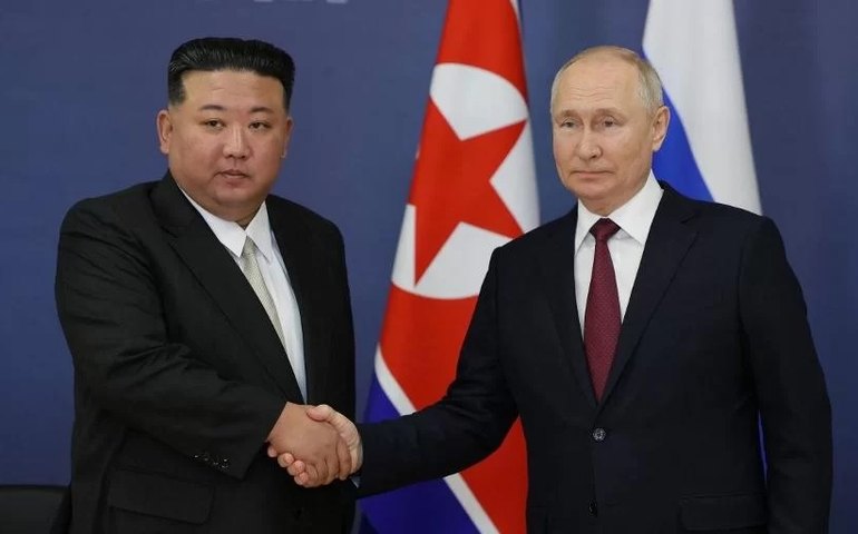 Ao lado de Putin, Kim promete ajuda na luta da Rússia contra o Ocidente