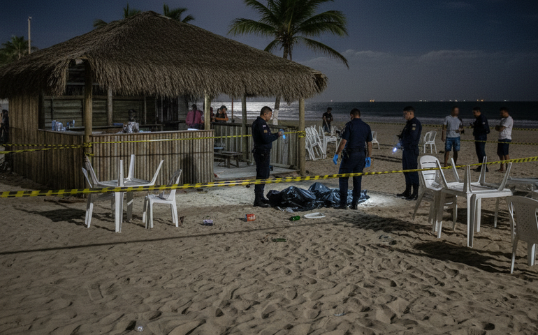 Policial militar de folga é morto a tiros durante briga em barraca de praia em Fortaleza