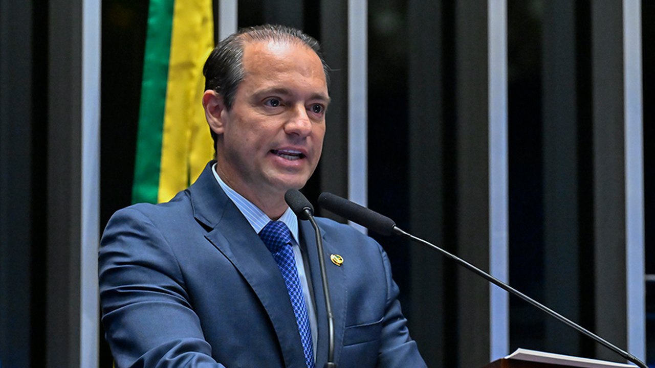 Recém-empossado, Renzo Braz promete trabalhar pelo setor produtivo