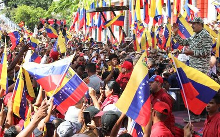 Ordem judicial retira da oposição venezuelana o controle de um de seus maiores partidos