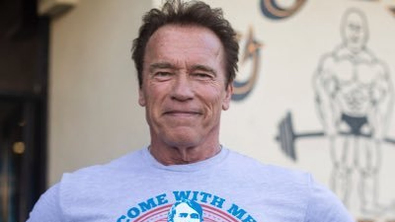 Saiba quem é o fisiculturista de 19 anos que quebrou recorde de quase seis décadas de Arnold Schwarzenegger