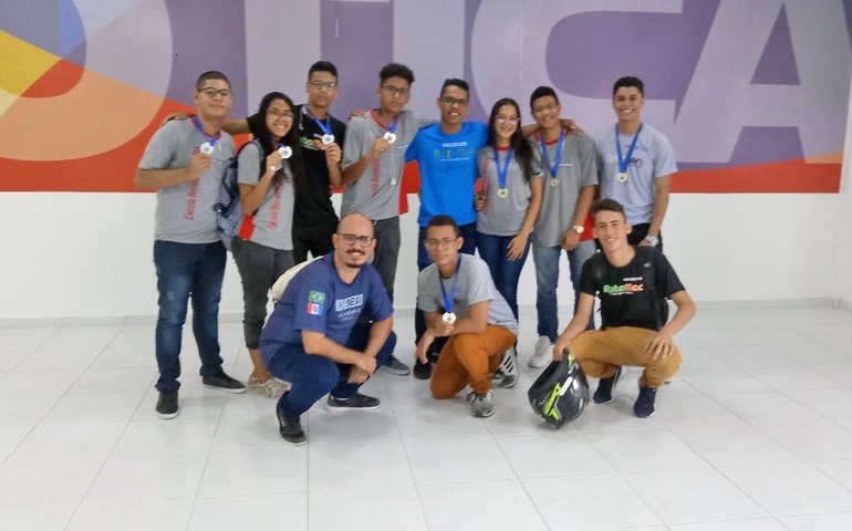 Rede Sesi/Senai domina o pódio em campeonato estadual de robótica