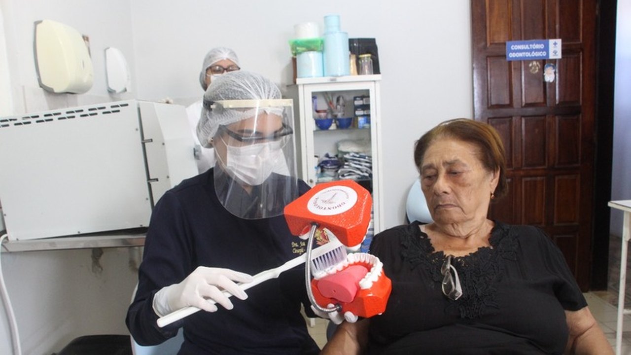 SEMS Penedo comemora 10 anos de coordenação de Saúde Bucal
